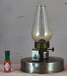 Tischlampe mit glattem Gasmaskentank - hinten